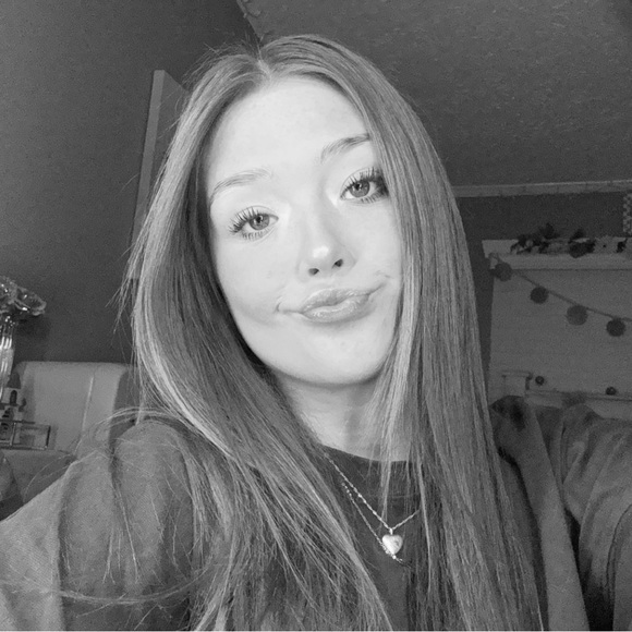 Meet your Posher, Zayda - Picture 1 of 1